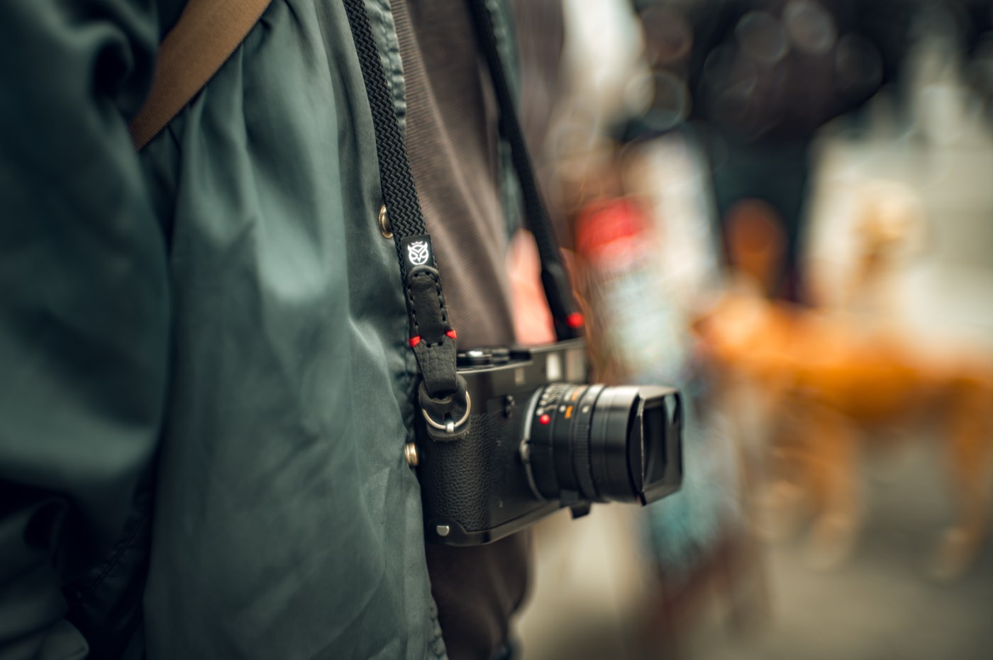 The strap in use on the street.