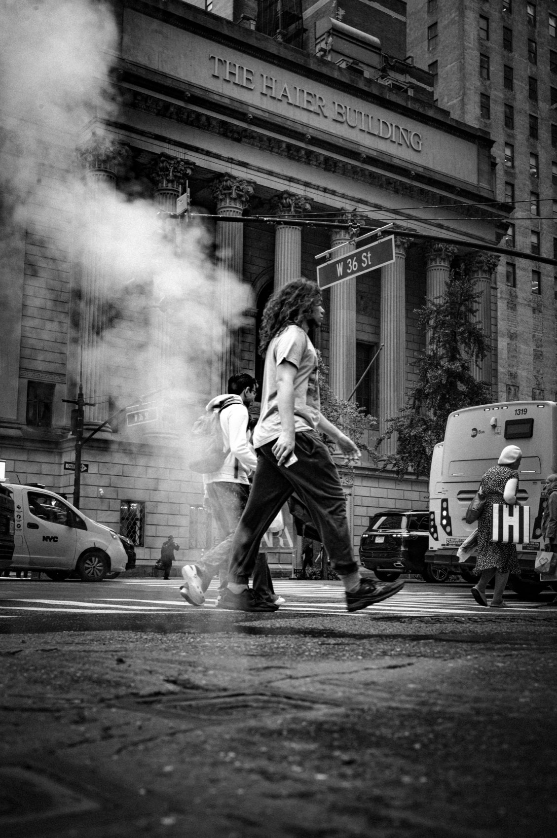 Crossing the Plume. New York.