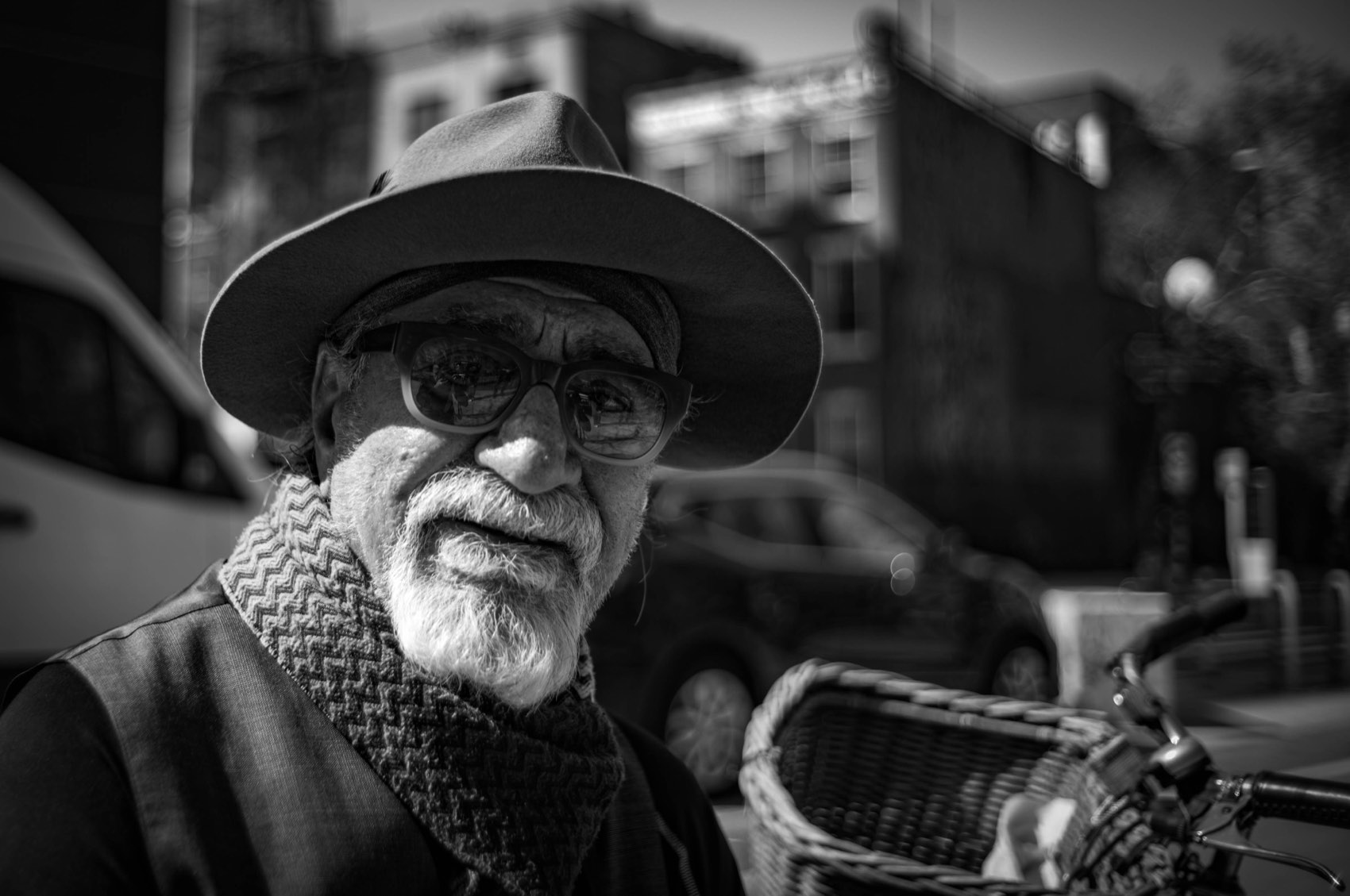 Wide Brim. New York.