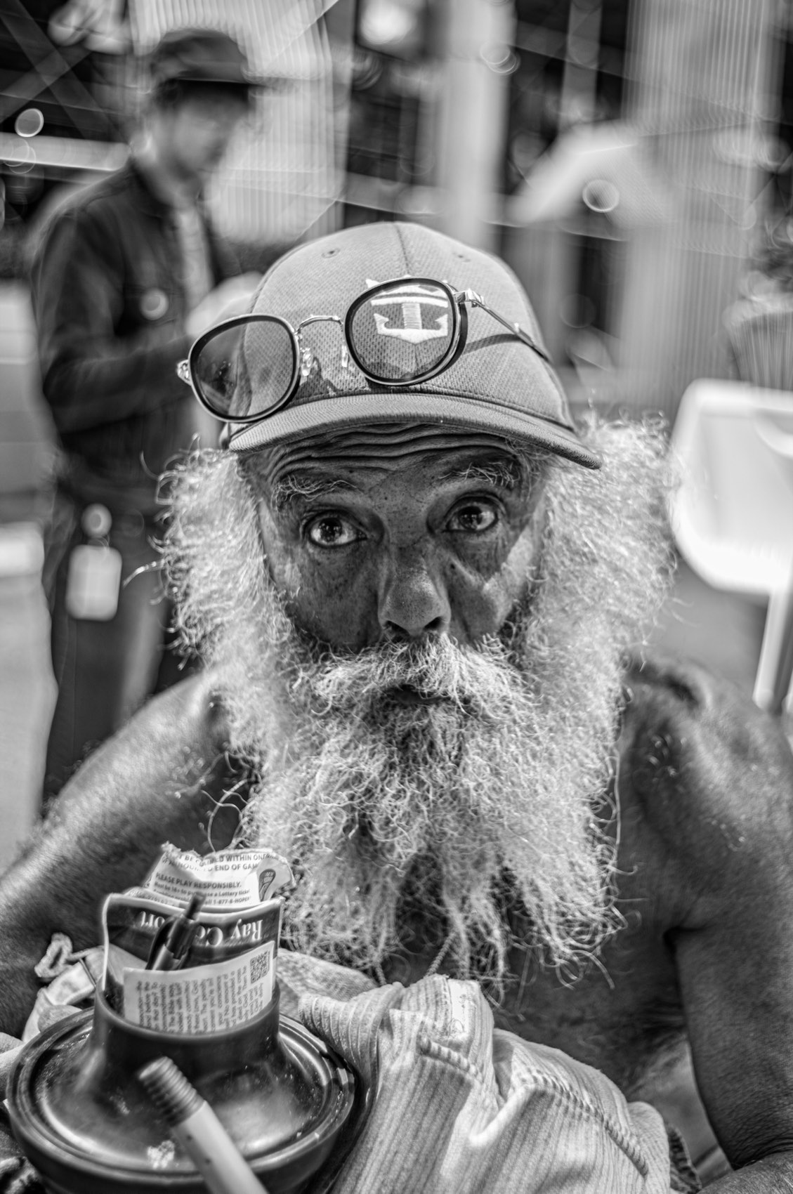 Cans and Whiskers. New York.
