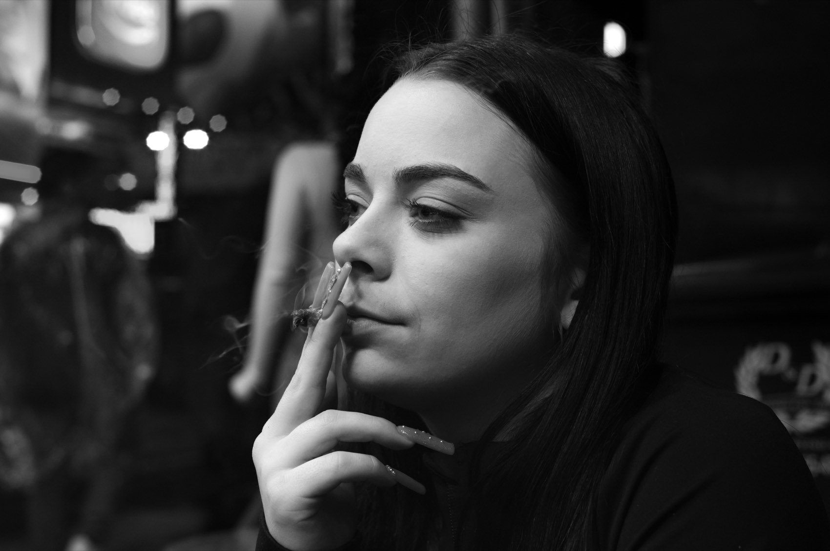 Neon and Nicotine. New York.