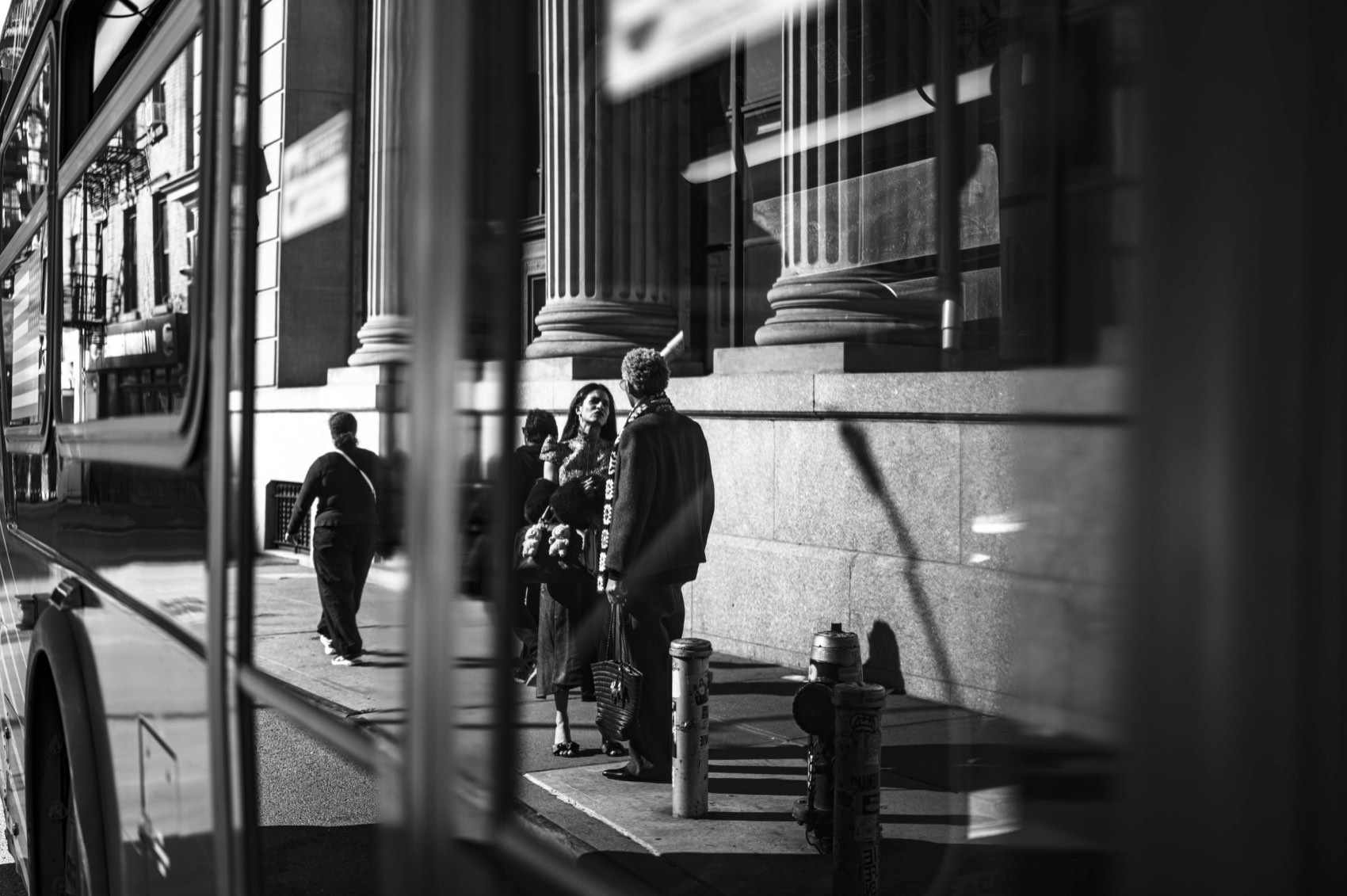Columns and Glass. New York.