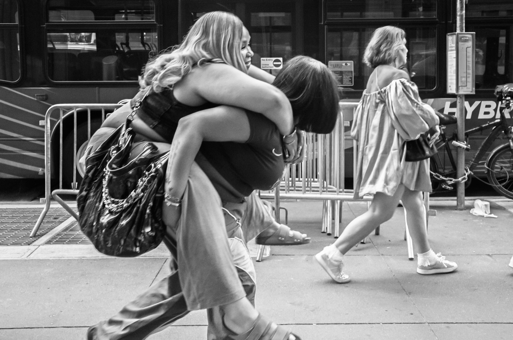 The Piggyback. New York.